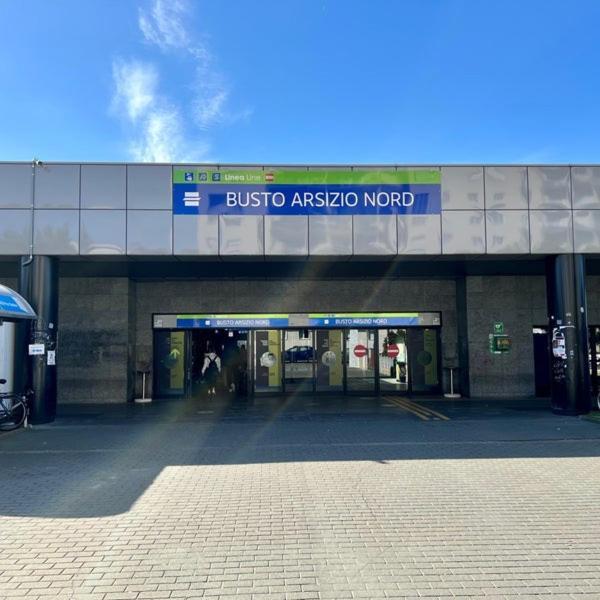 부스토아르시치오 Attico Vicino Milano, Mxp, Rho Fiera 아파트 외부 사진